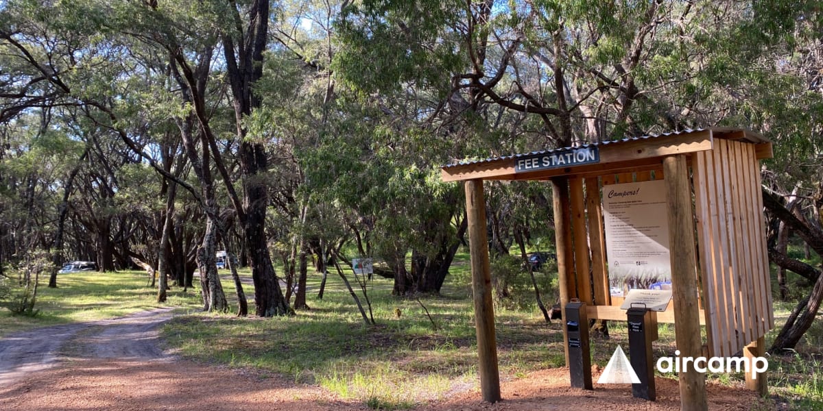 Crystal Springs (D'Entrecasteaux NP)