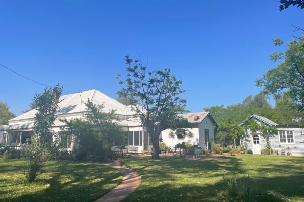 Photo by Happy Hour Hunters