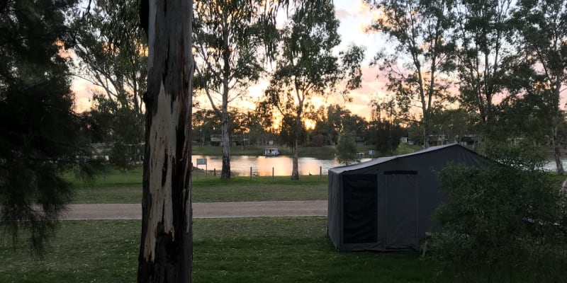 Photo by Katie & Leigh Cock