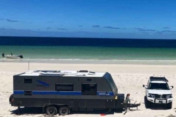 Photo by Katie Leslie @xpdition.aus