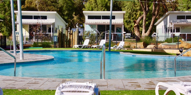 Photo by Four Hands in a Tin Can