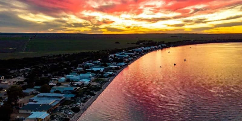 Photo by Yvette & Gavin Bright