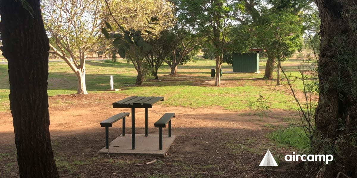 Poll Crandell Park