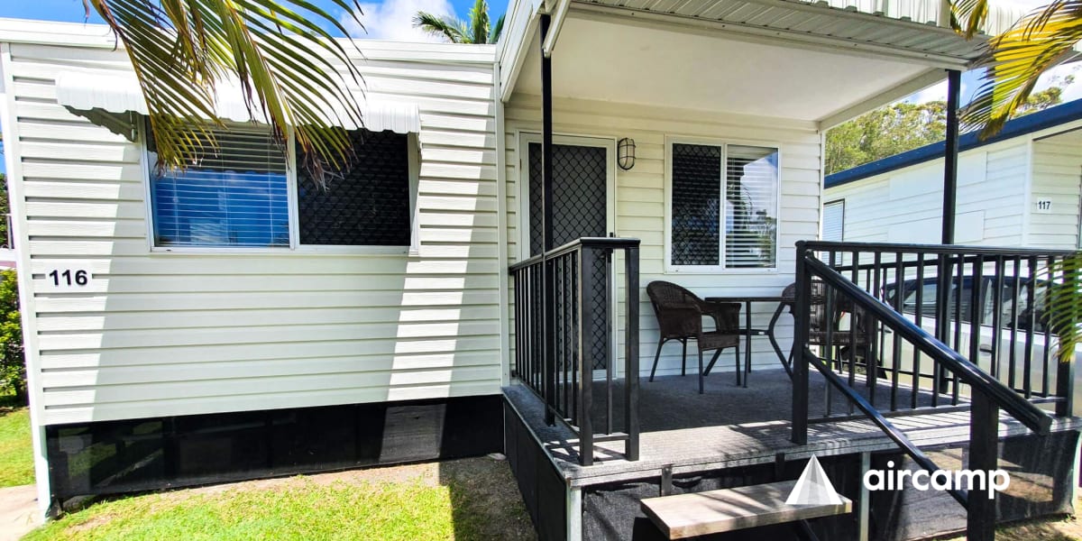 Alex Beach Cabins & Tourist Park