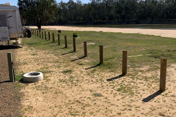 Photo by Poms Touring Australia