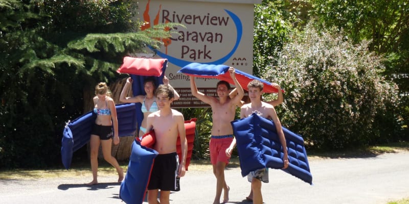 Photo by Shane & Robyn Newton