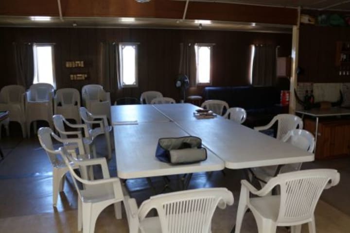 Photo by NudeWombat P.