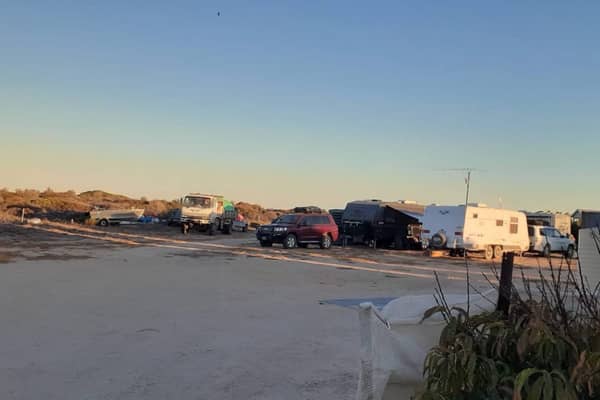 Photo by Poms Touring Australia