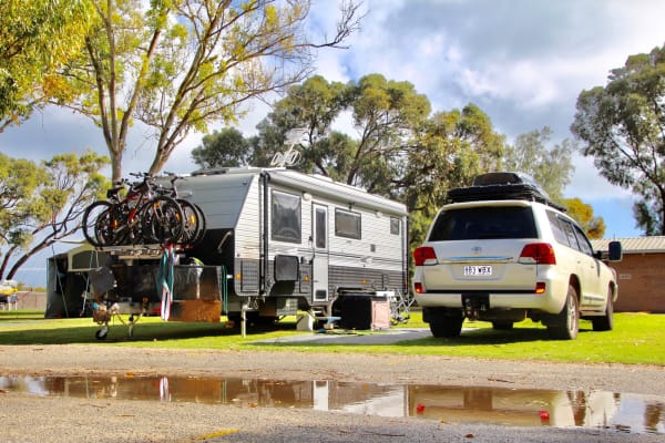 Photo by Four Hands in a Tin Can