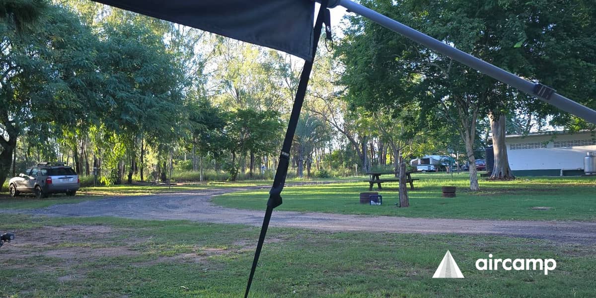 Riverside Motel, Caravan Park & Service Station