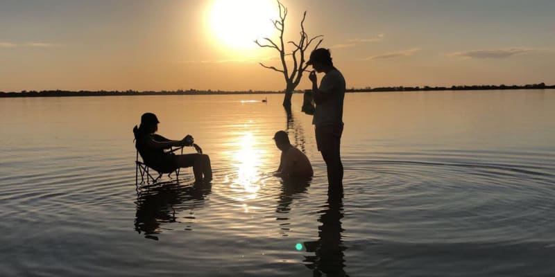 Photo of Lake Bonney Shoreline