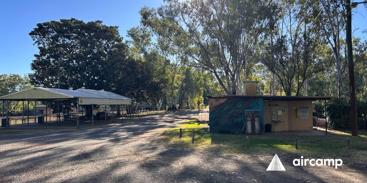 Dawson River Rest Area Moura