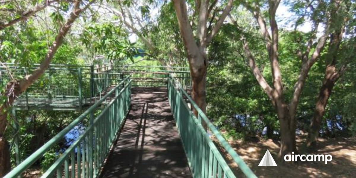 Parry Creek Farm Tourist Resort & Caravan Park
