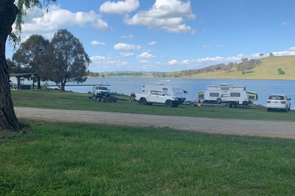 Photo by Poms Touring Australia