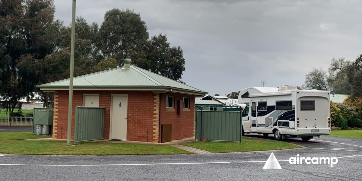 Travellers Rest Ensuite Caravan Park