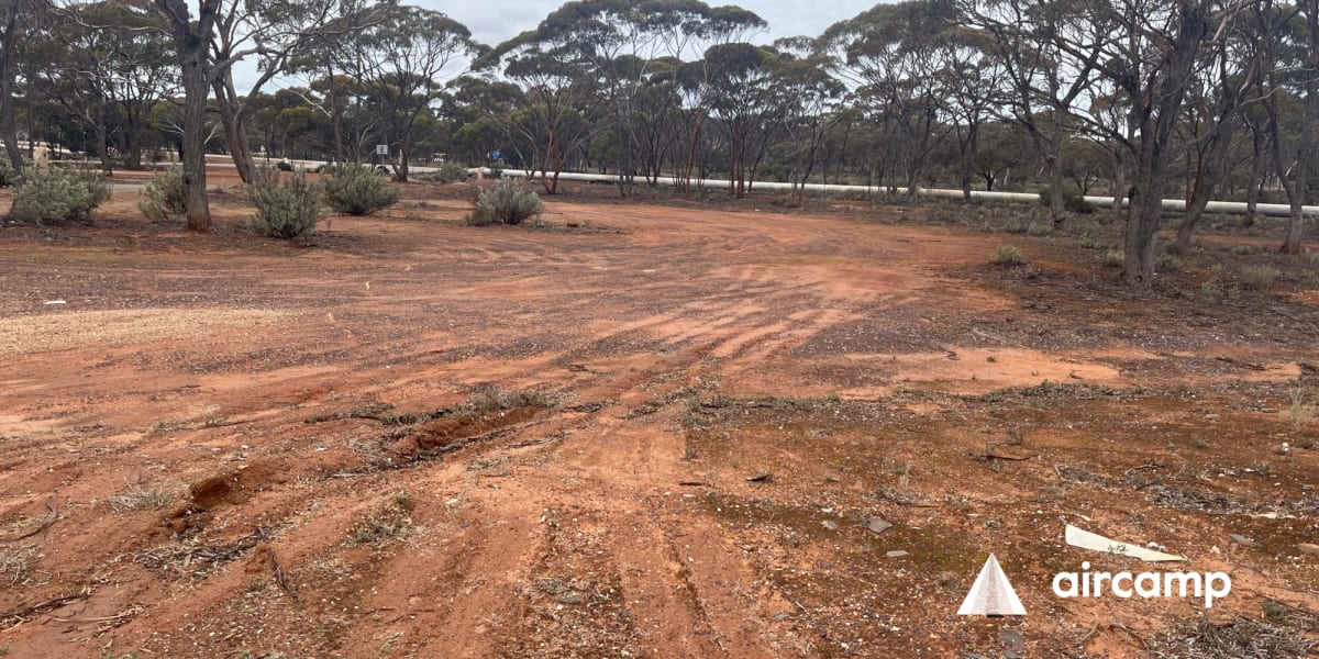Southern Cross First Gold Discovery