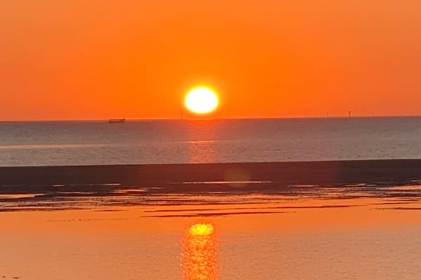 Photo by Corporate to Caravan