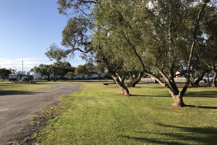 Photo by Glenn & Amy Lennerth