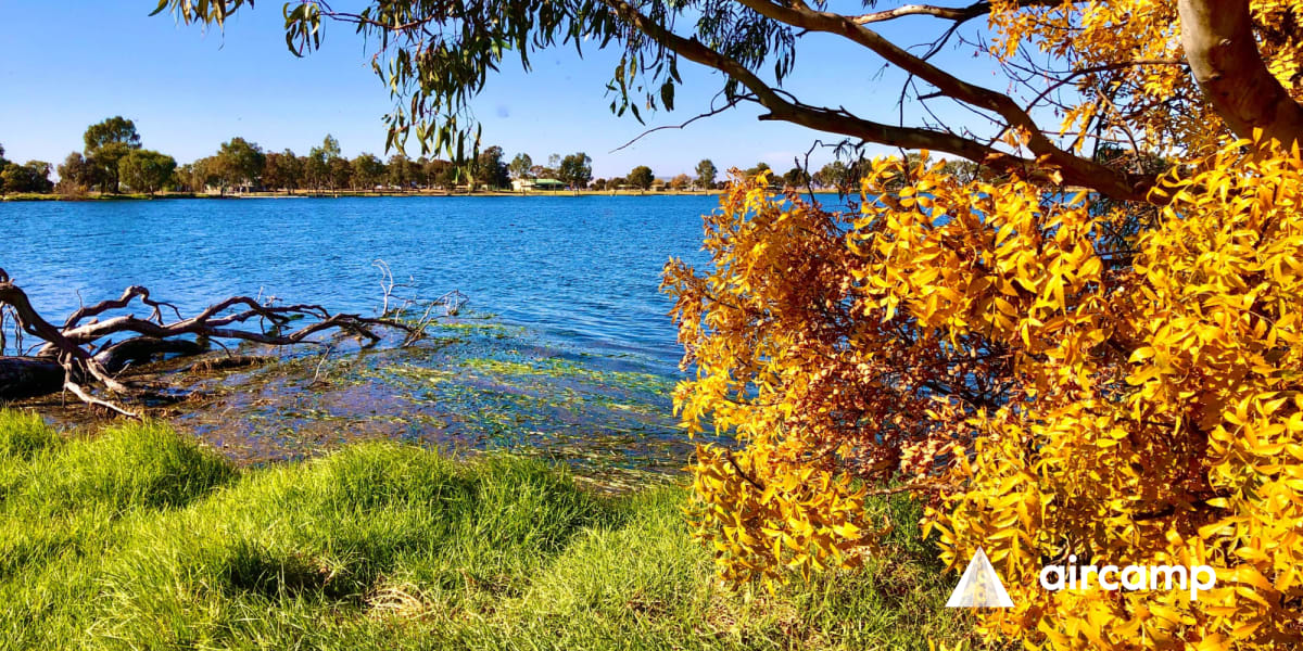 Tchum Lake Caravan Park