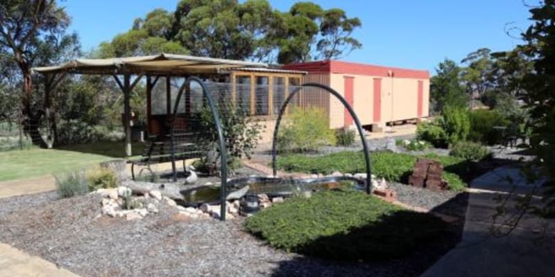 Photo by NudeWombat P.