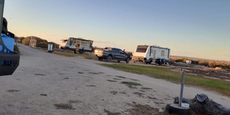 Photo by Poms Touring Australia