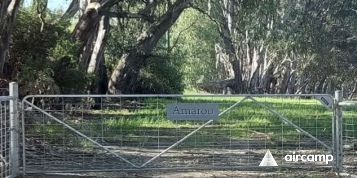 Amaroo On McLays