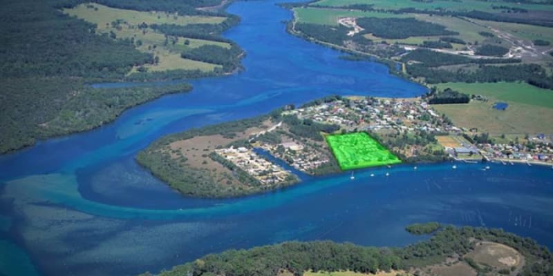 Photograph of Go camping with your boat at 10 campgrounds near Currarong, NSW