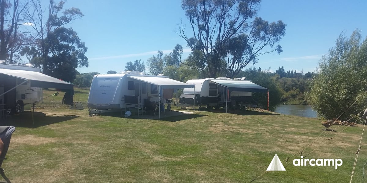 Longford Riverside Caravan Park