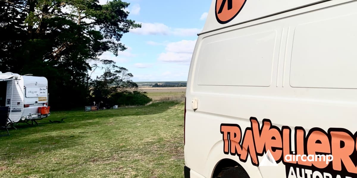 Hillview Caravan Park