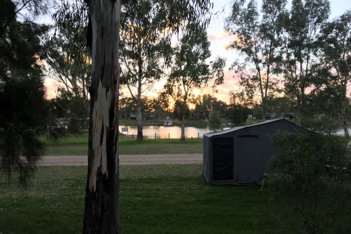 Photo by Katie & Leigh Cock