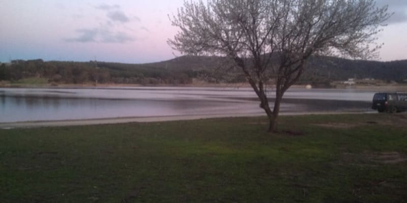 Photo of Lake Wallace Camping