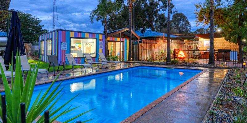 Photo by Richard & Jo-Anne Pipe