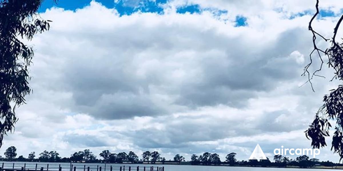 Lake Charlegrark Caravan Park & Cottages - Main photo