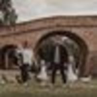 Photo of Elizabeth L.