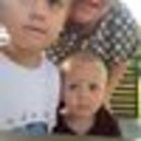 Photo of Elizabeth L.